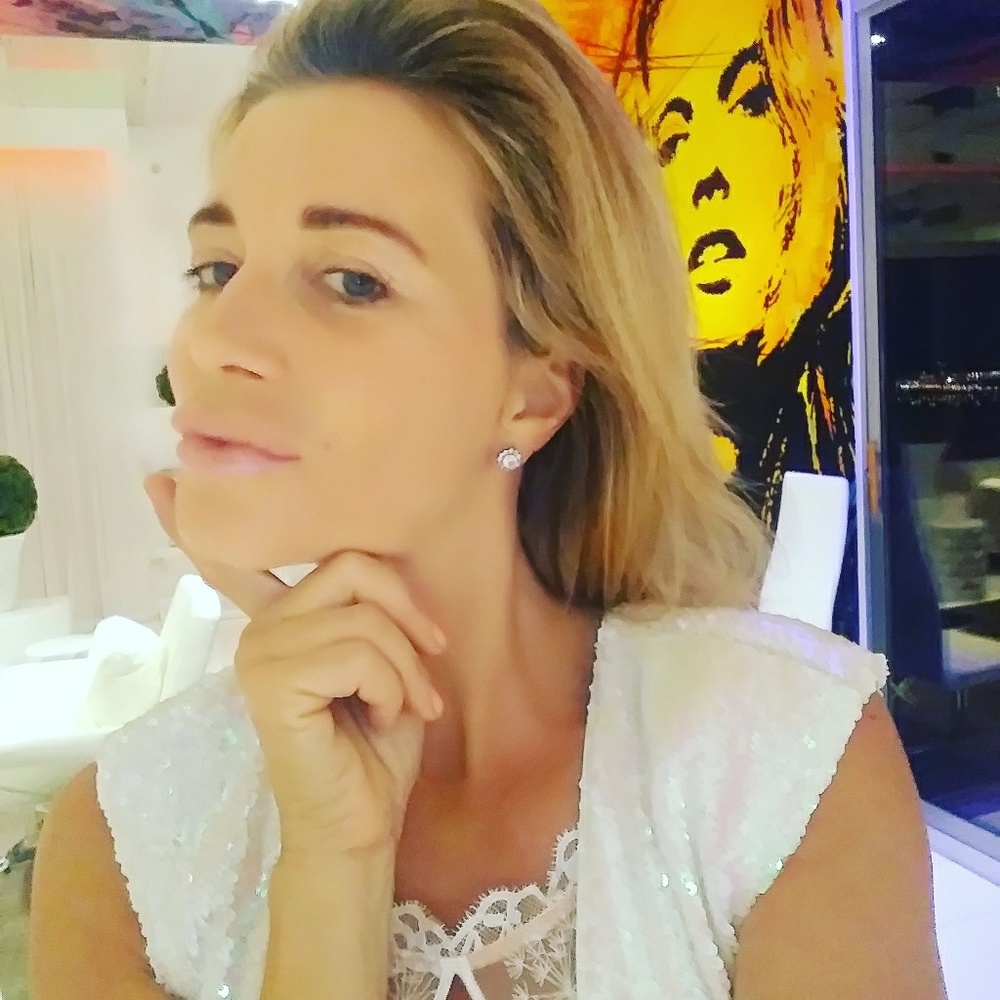 Meet your Posher, Valerie